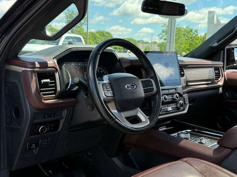 Certified 2023 Ford Expedition Limited AWD/4WD image 14