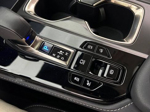 Certified 2025 Lexus NX 350 AWD w/ Accessory Package (2T) image 22