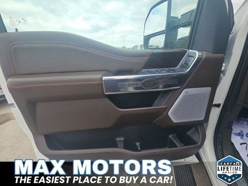 New 2025 Ford F350 King Ranch w/ Chrome Package image 31