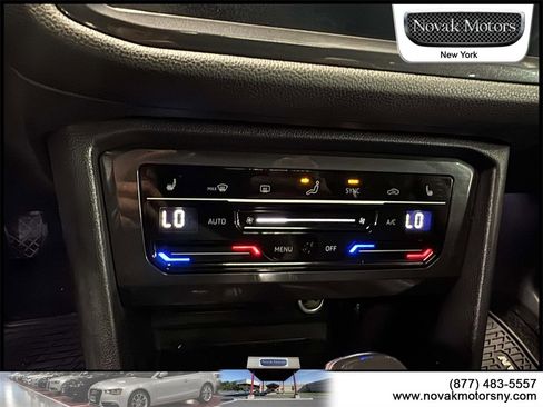 Used 2022 Volkswagen Tiguan SE image 22