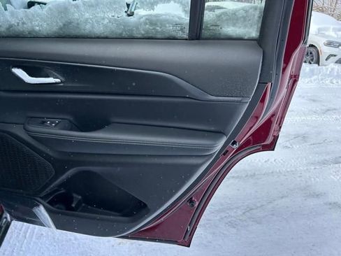 New 2025 Jeep Grand Cherokee L Altitude image 27