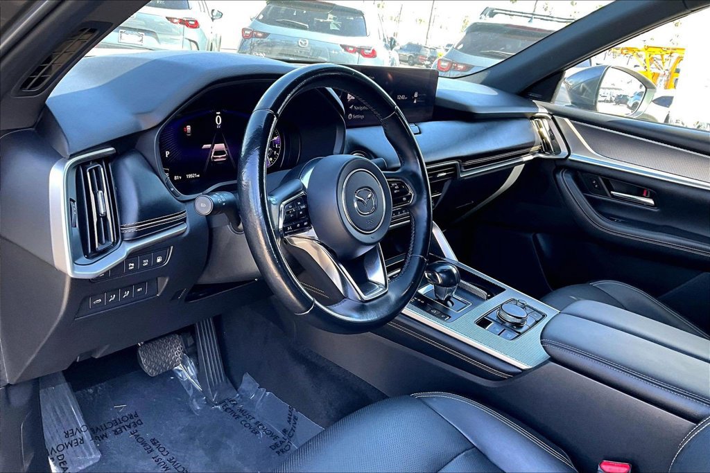 Certified 2024 MAZDA CX-90 Plug-In Hybrid w/ Premium Plus AWD/4WD image 9