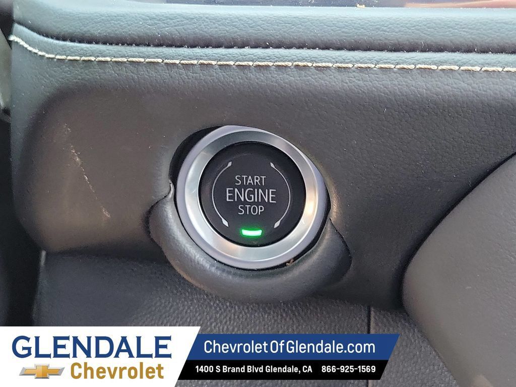 Certified 2025 Chevrolet Tahoe Premier AWD/4WD image 35
