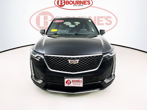 Used 2024 Cadillac XT6 Premium Luxury image 8