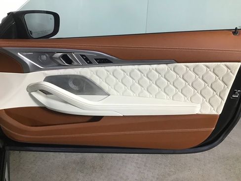 Used 2020 BMW M8 Coupe AWD/4WD image 20