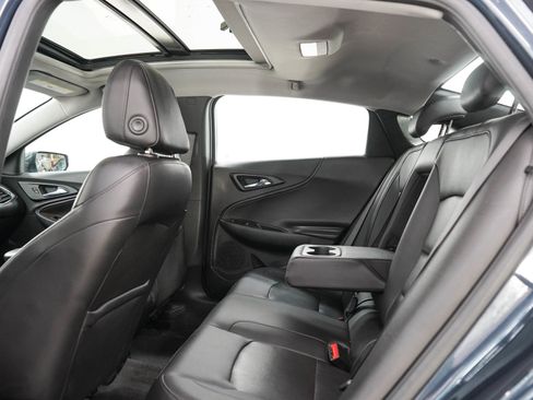 Used 2019 Chevrolet Malibu Premier w/ Sun and Wheel Package FWD image 13