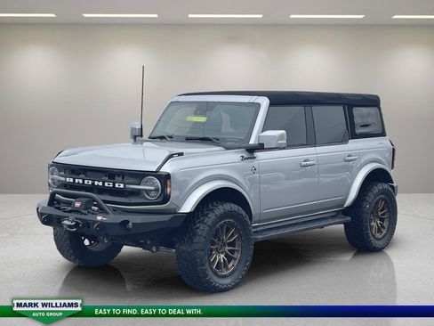 Certified 2022 Ford Bronco Outer Banks image 4