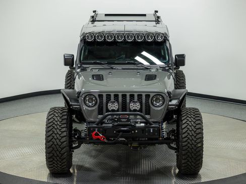 Used 2023 Jeep Gladiator Rubicon w/ Cold Weather Group image 41