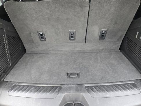 Used 2023 Chevrolet Tahoe LT w/ Luxury Package RWD image 34