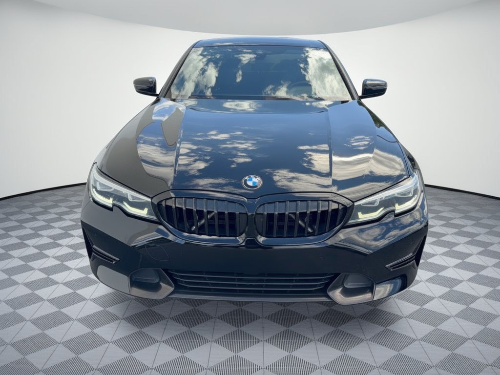 Used 2020 BMW 330i xDrive Sedan w/ Convenience Package AWD/4WD image 6