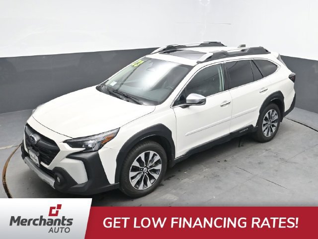 Used 2023 Subaru Outback Touring AWD/4WD image 32