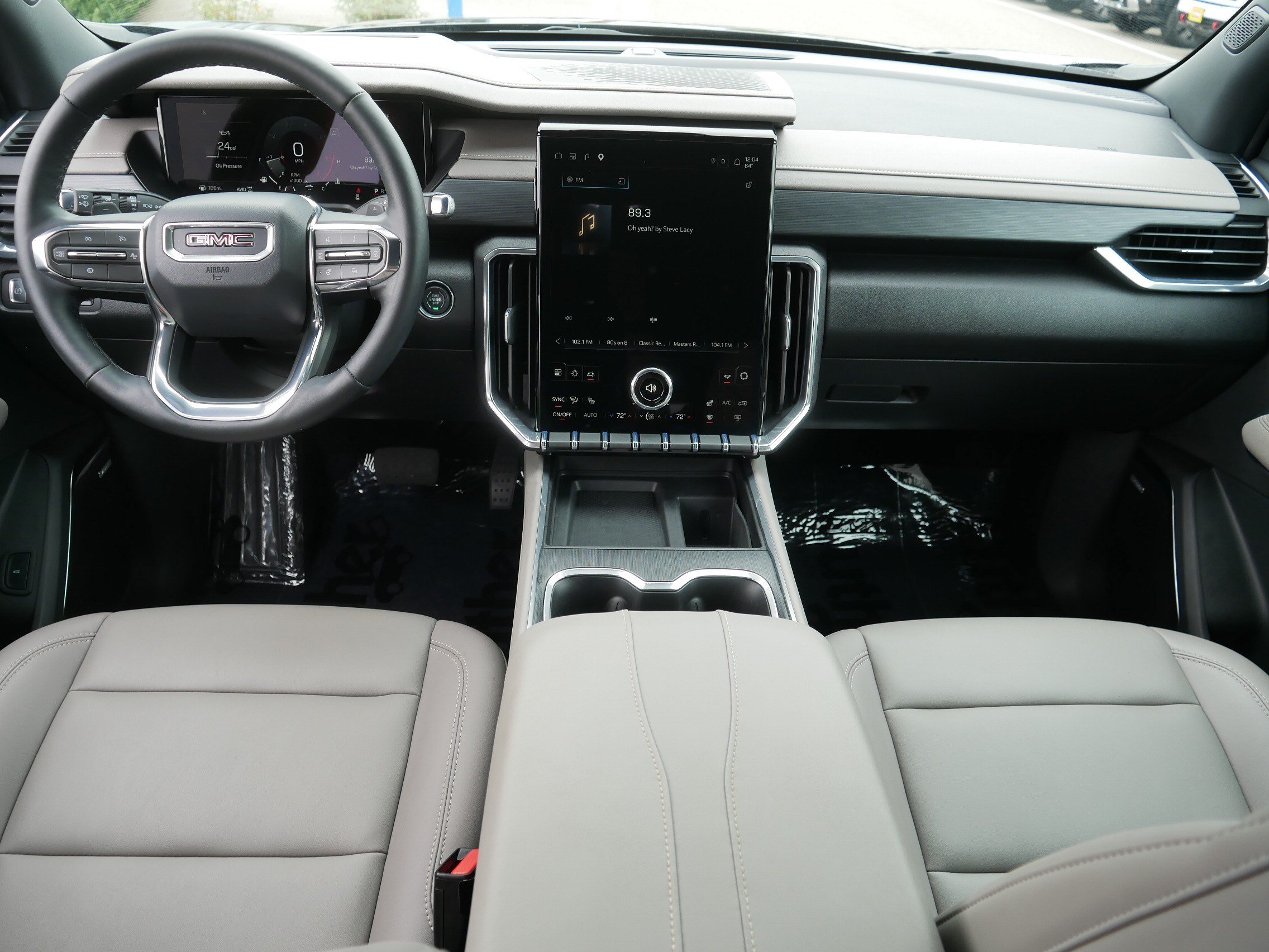 Used 2026 GMC Acadia Elevation w/ Elevation Premium Package AWD/4WD image 10