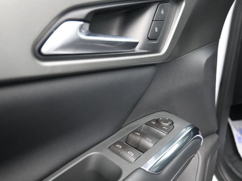 New 2026 Chevrolet Traverse LT w/ Driver Confidence Package FWD image 24