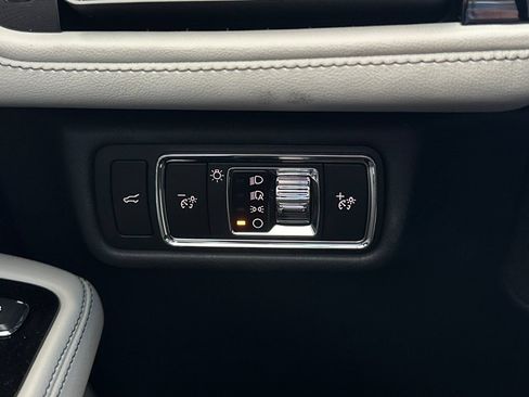 New 2026 Lincoln Aviator Reserve AWD/4WD image 28