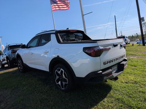 Used 2024 Hyundai Santa Cruz Limited image 3