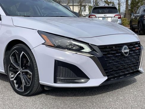 Used 2024 Nissan Altima 2.5 SR image 9