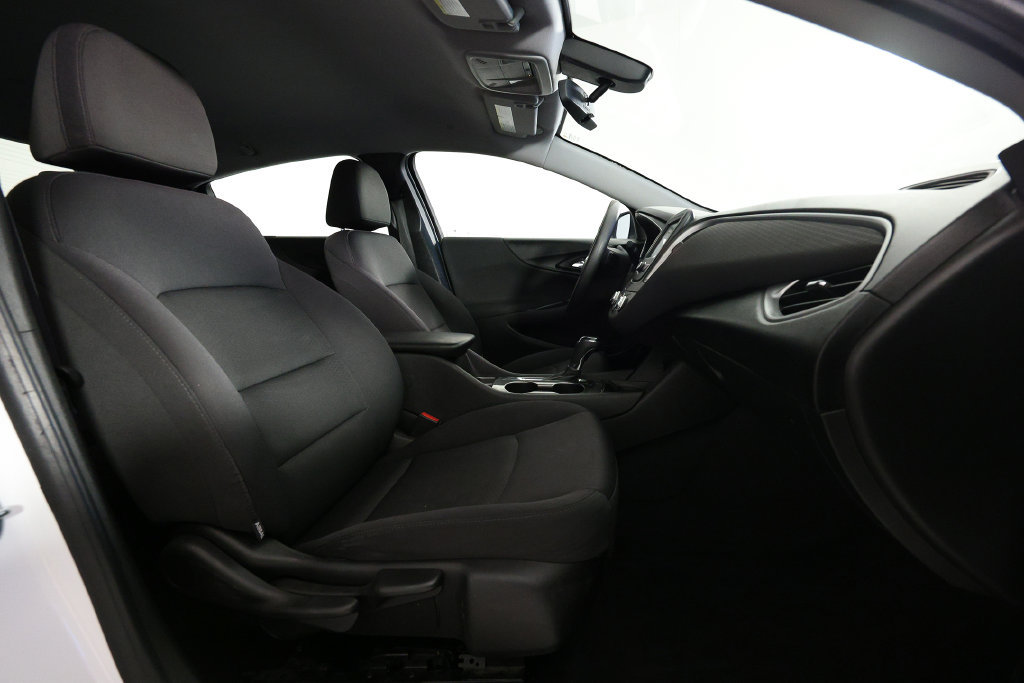 Used 2016 Chevrolet Malibu LS FWD image 10