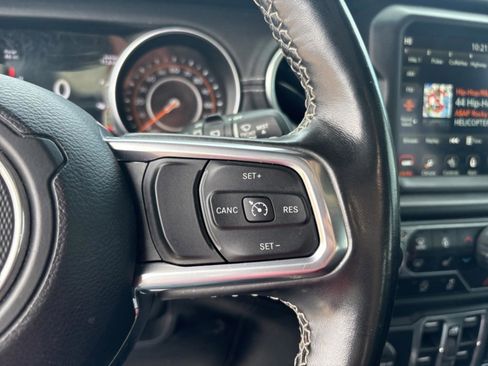 Used 2022 Jeep Wrangler Unlimited Sahara w/ LED Lighting Group image 14