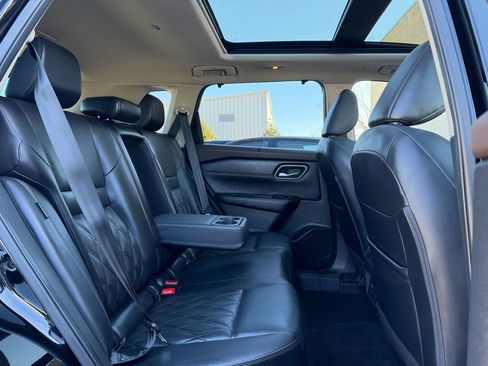 Used 2023 Nissan Rogue Platinum w/ Platinum Premium Package image 13