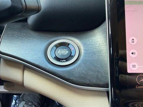 Used 2021 Jeep Grand Cherokee L Limited AWD/4WD image 37