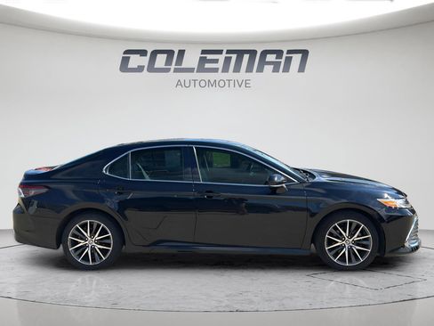 Used 2023 Toyota Camry XLE w/ Navigation Package image 4