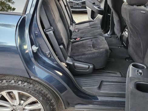 Used 2015 Nissan Pathfinder SV w/ Cargo Package FWD image 39