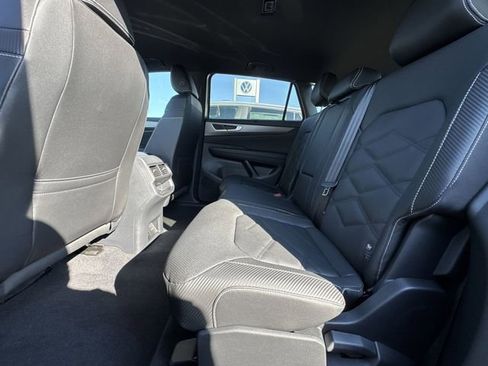 New 2026 Volkswagen Atlas Cross Sport SE AWD/4WD image 9