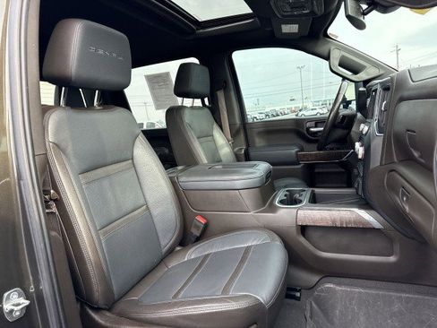 Certified 2022 GMC Sierra 2500 Denali image 25