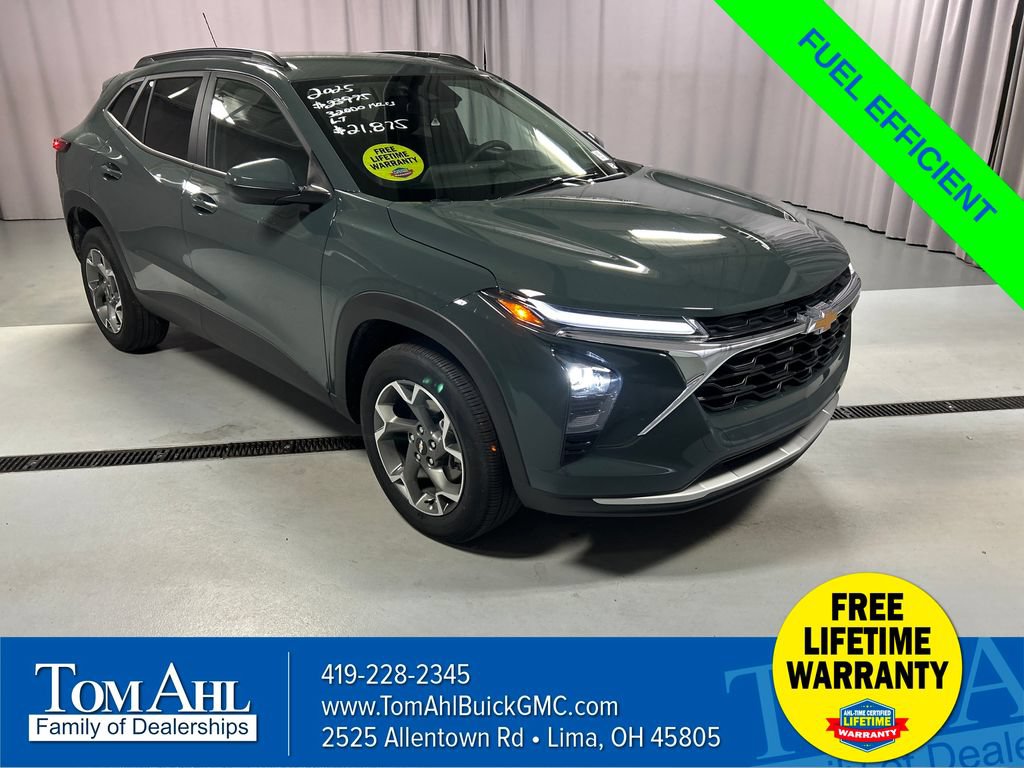 Used 2025 Chevrolet Trax LT FWD 360° Tour