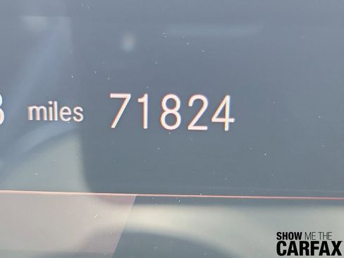 Used 2021 Mercedes-Benz GLB 250 image 24