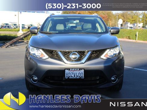 Used 2017 Nissan Rogue Sport SL image 4