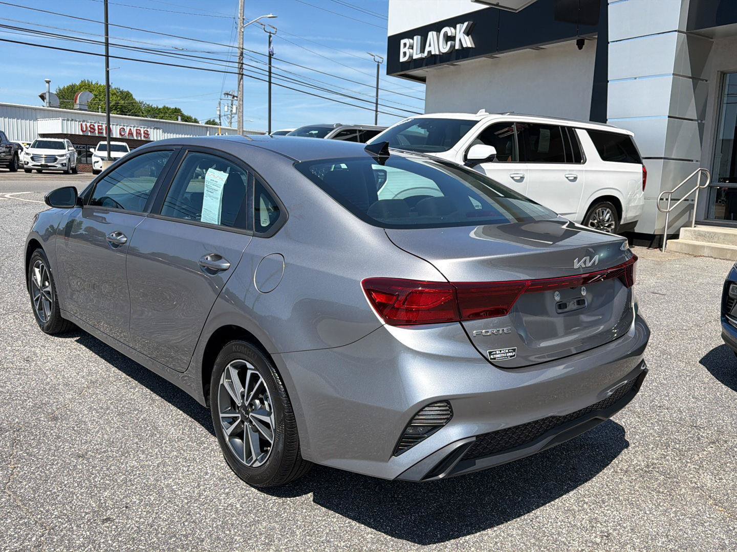 Used 2023 Kia Forte LXS FWD image 12