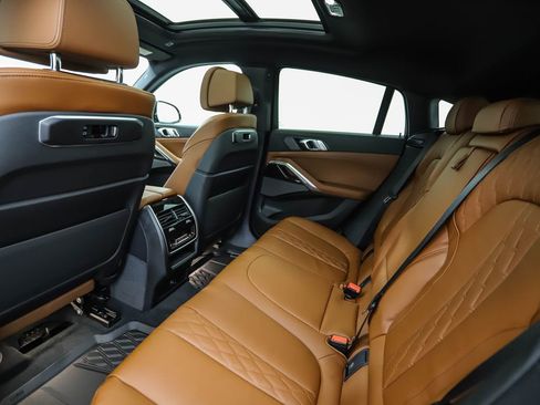 New 2026 BMW X6 xDrive40i image 22