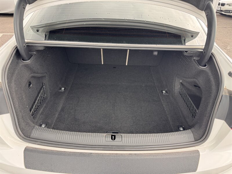 Used 2023 Audi A4 2.0T Premium Plus AWD/4WD image 29