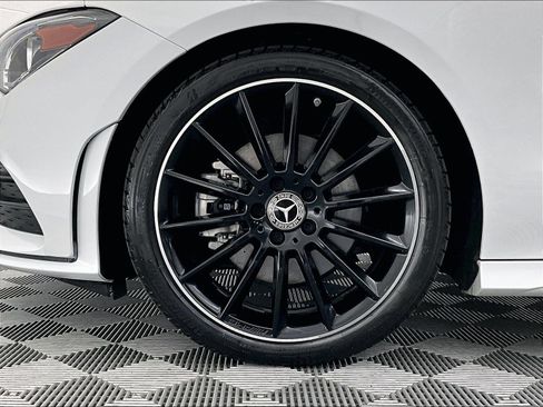 Used 2023 Mercedes-Benz CLA 250 image 8