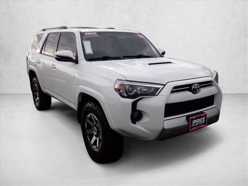 Used 2024 Toyota 4Runner TRD Off-Road Premium w/ Moonroof Package AWD/4WD image 6