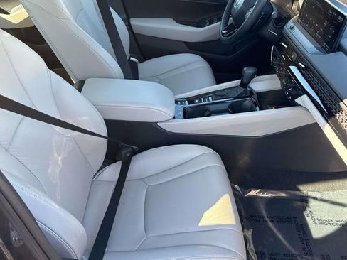 Used 2025 Honda Accord EX-L image 7