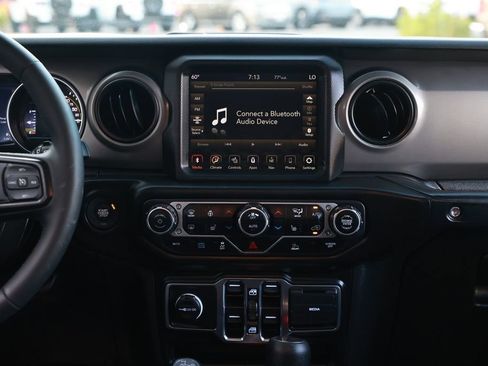Used 2023 Jeep Wrangler Unlimited w/ Cold Weather Group AWD/4WD image 27