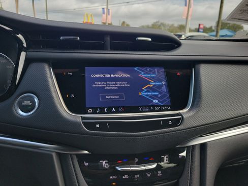 Certified 2025 Cadillac XT5 Premium Luxury image 24