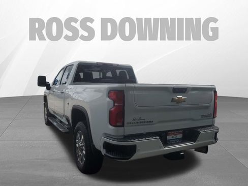 Used 2024 Chevrolet Silverado 2500 High Country w/ Technology Package AWD/4WD image 8