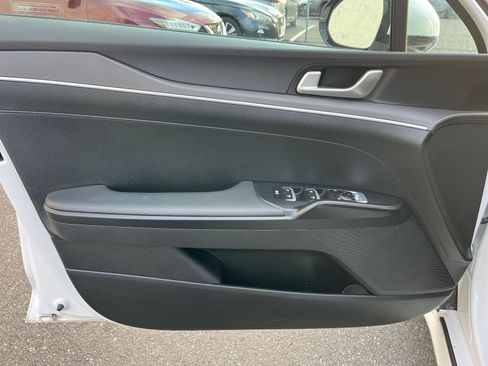 Used 2025 Kia K5 LXS image 21