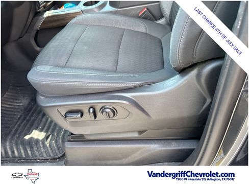 Used 2020 Chevrolet Silverado 1500 RST w/ Texas Edition RWD image 9