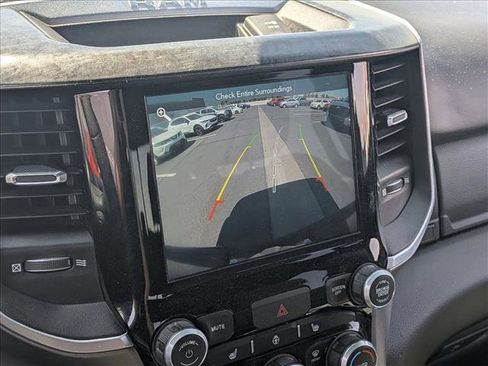 Used 2019 RAM 1500 Big Horn image 12