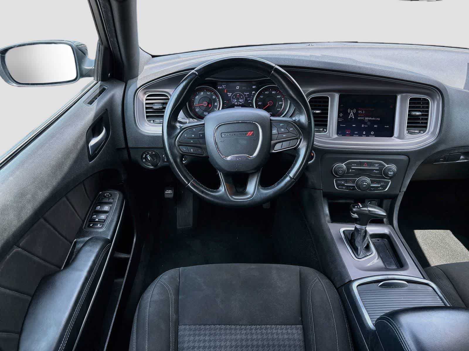 Used 2023 Dodge Charger SXT RWD image 21