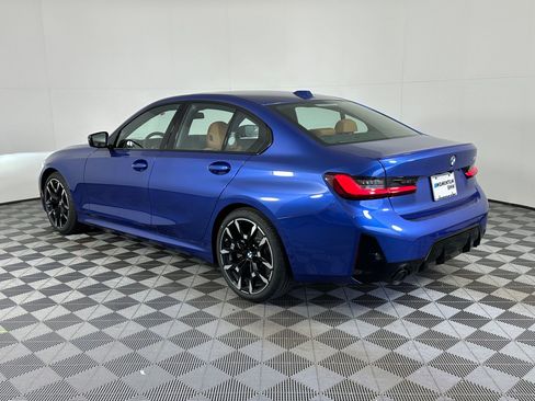 Used 2026 BMW 330i Sedan w/ M Sport Package image 3