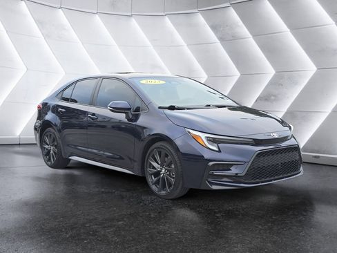 Used 2023 Toyota Corolla XSE image 1