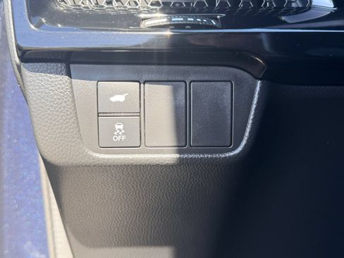 Used 2025 Honda CR-V EX-L image 21