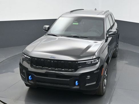 Used 2025 Jeep Grand Cherokee Limited 4xe image 44