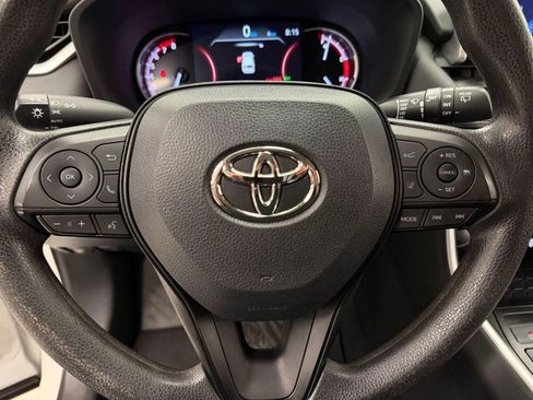 Used 2023 Toyota RAV4 XLE AWD/4WD image 13