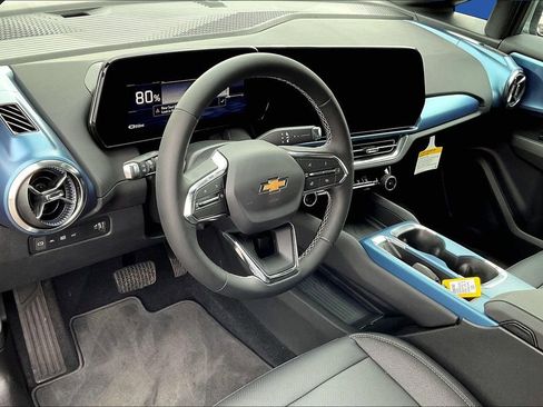 New 2026 Chevrolet Equinox EV LT FWD image 7